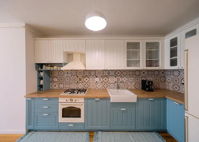 Grand Park White Iulius Mall *