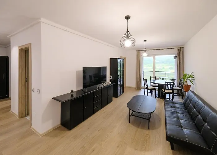 Grand Park White Iulius Mall